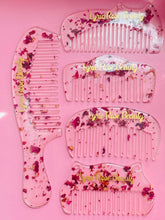 Load image into Gallery viewer, Rose Petal Comb
